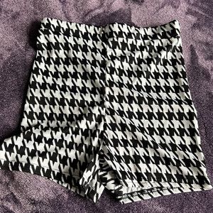 Checkered biker shorts